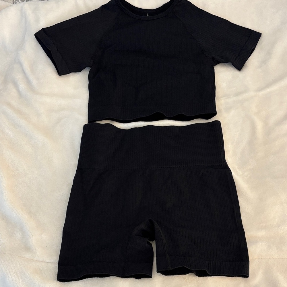 Black Ribbed Active Set